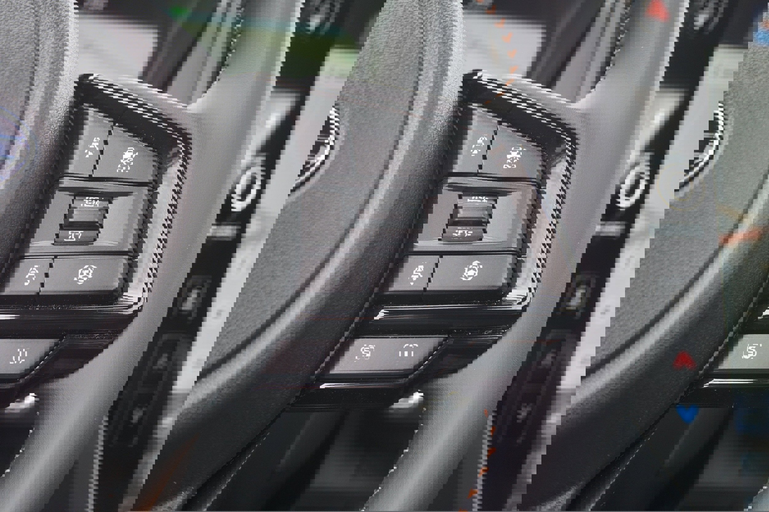 Used 2025 Subaru Forester Sport image 19