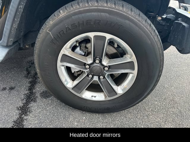 Used 2018 Jeep Wrangler Unlimited Sahara AWD/4WD image 25