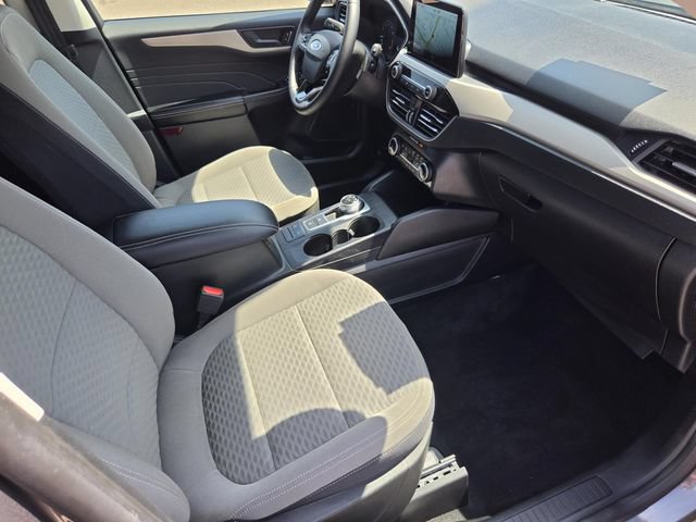 Used 2022 Ford Escape SE w/ Convenience Package FWD image 19