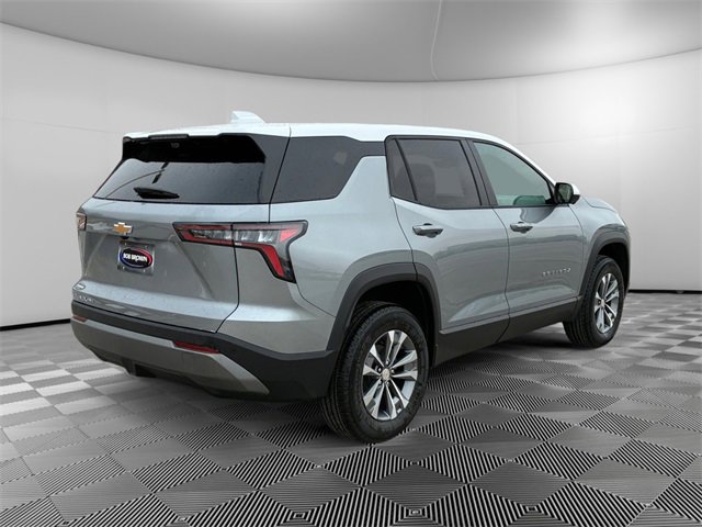 New 2026 Chevrolet Equinox LT w/ Convenience Package II image 3