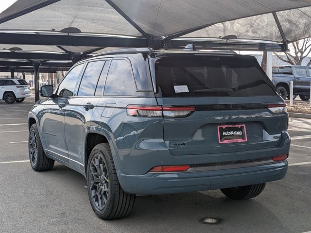 New 2026 Jeep Grand Cherokee Summit w/ Obsidian Package image 8