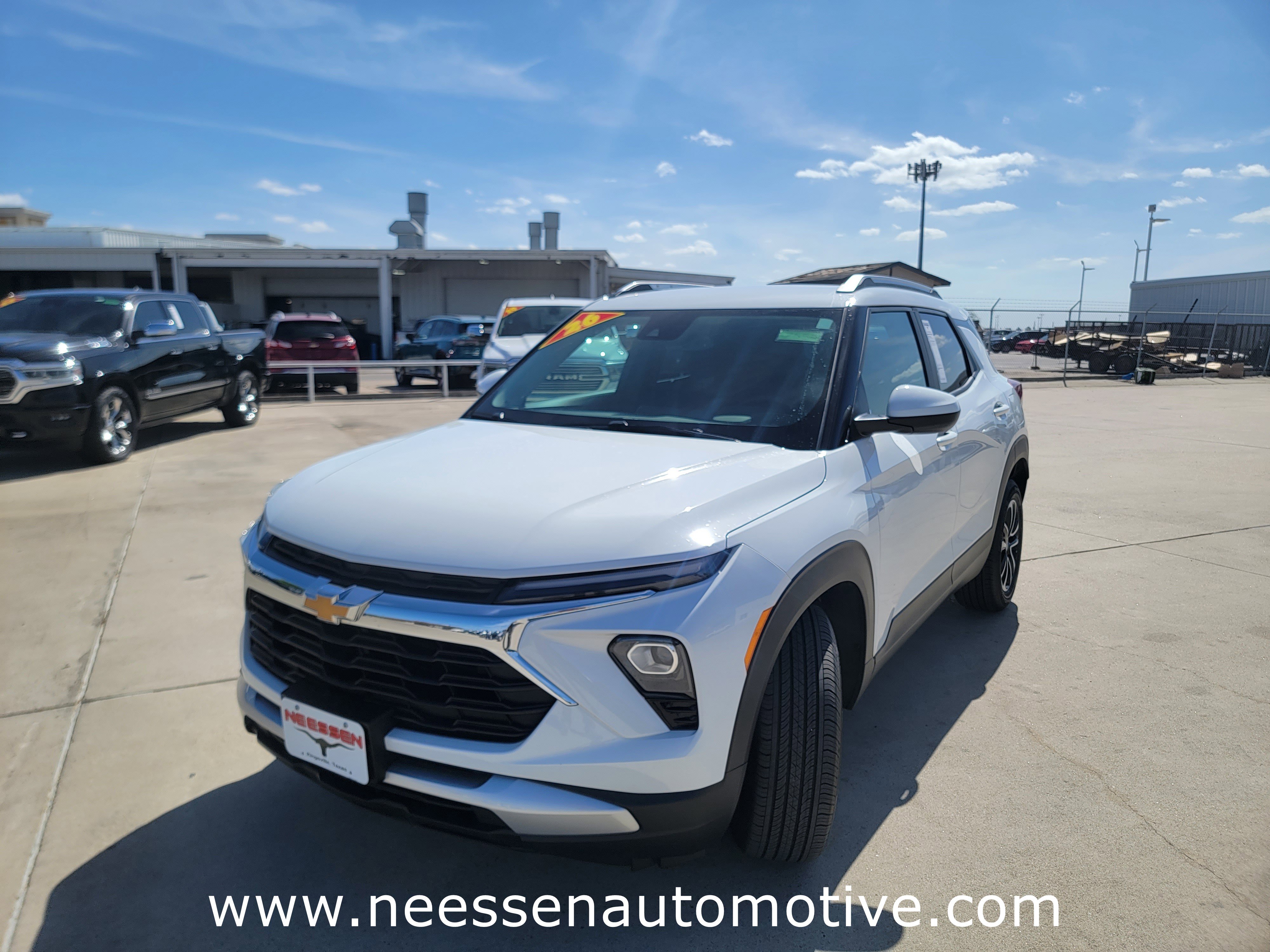 Used 2026 Chevrolet TrailBlazer LT w/ Convenience Package image 3