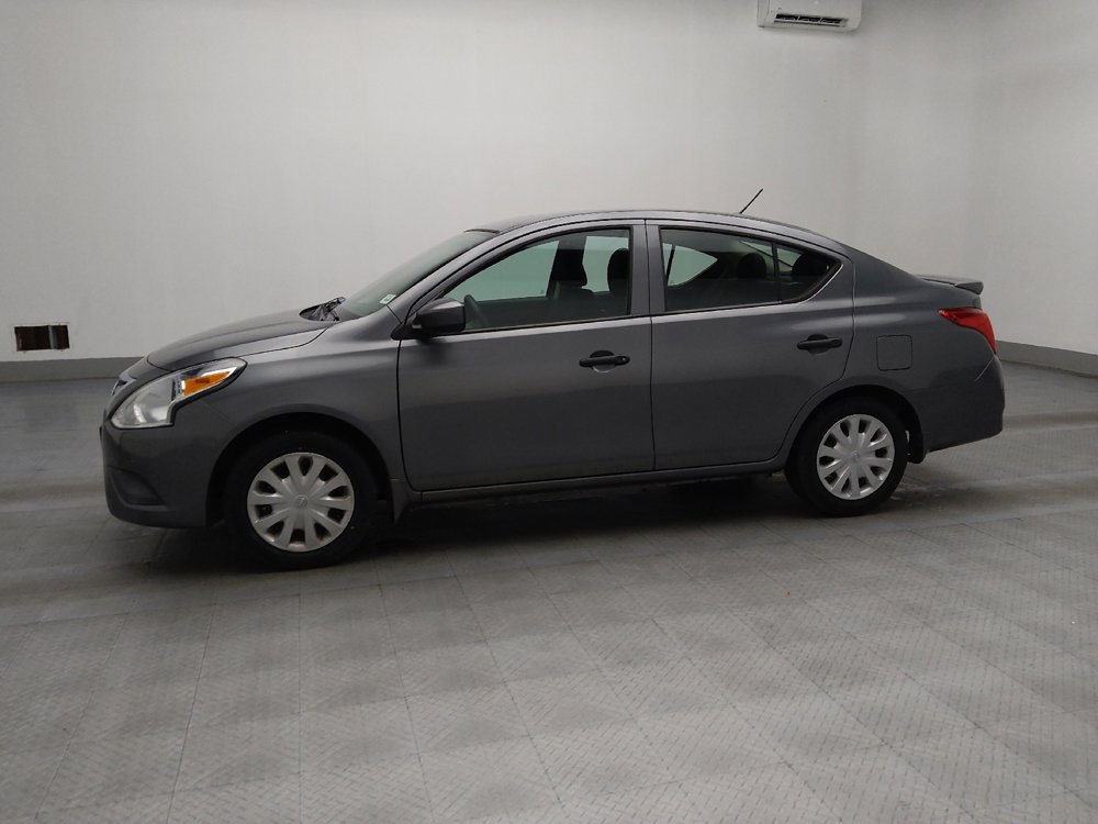 Used 2019 Nissan Versa S Plus image 2