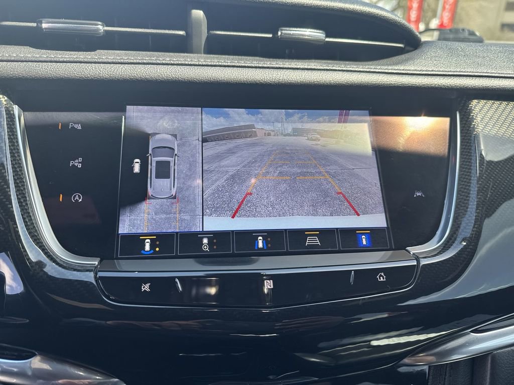 Used 2021 Cadillac XT6 Sport image 28