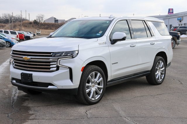Used 2024 Chevrolet Tahoe High Country image 6