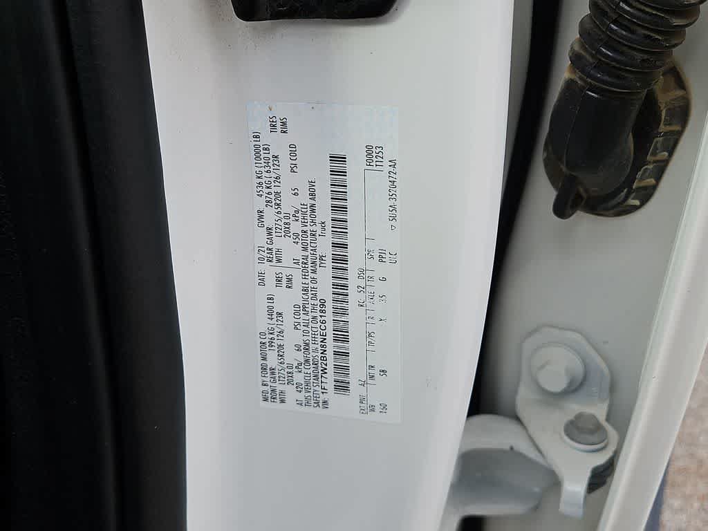 Used 2022 Ford F250 Lariat w/ Black Appearance Package AWD/4WD image 25