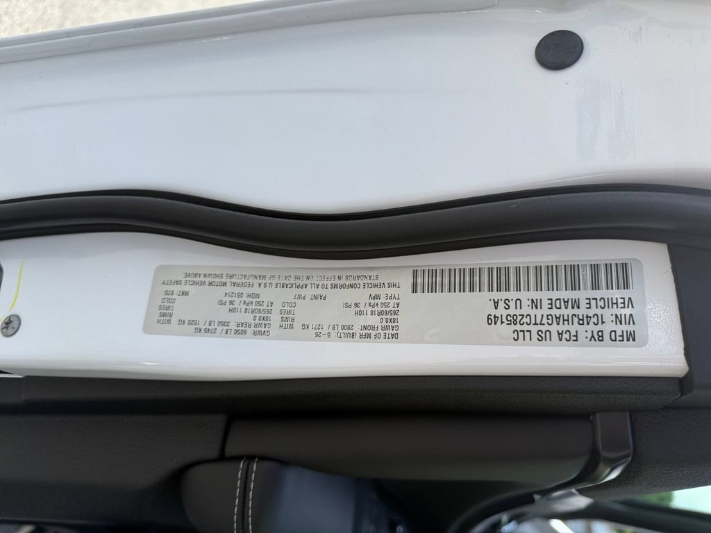 New 2026 Jeep Grand Cherokee Laredo AWD/4WD image 29