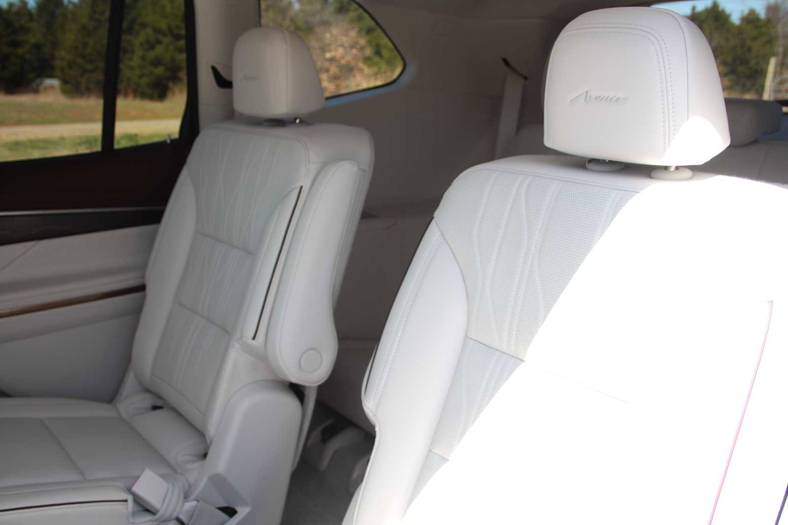 New 2026 Buick Enclave Avenir w/ Super Cruise Package FWD image 21
