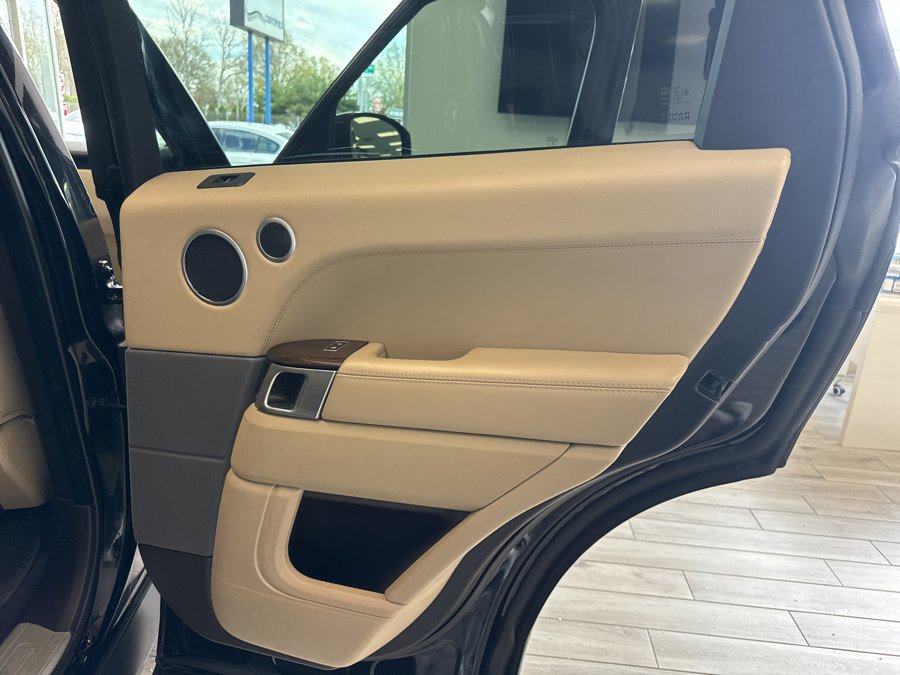 Used 2017 Land Rover Range Rover Sport HSE AWD/4WD image 23