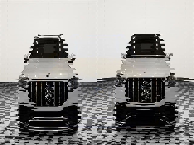Used 2022 Mercedes-Benz GLS 63 AMG 4MATIC image 3