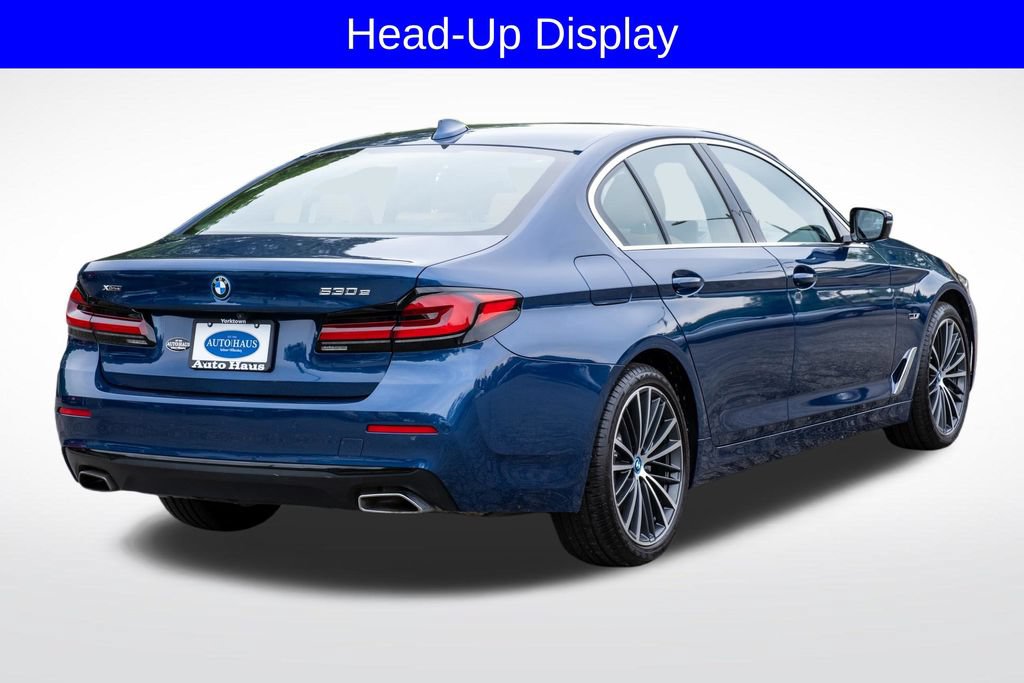 Used 2023 BMW 530e xDrive w/ Premium Package AWD/4WD image 8