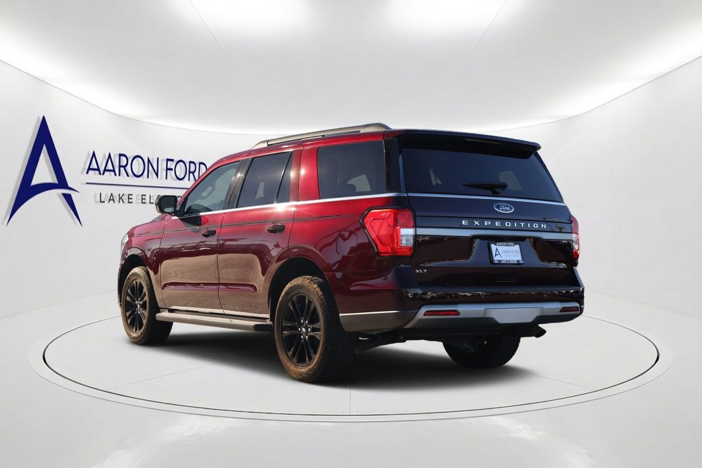 Used 2024 Ford Expedition XLT RWD image 7