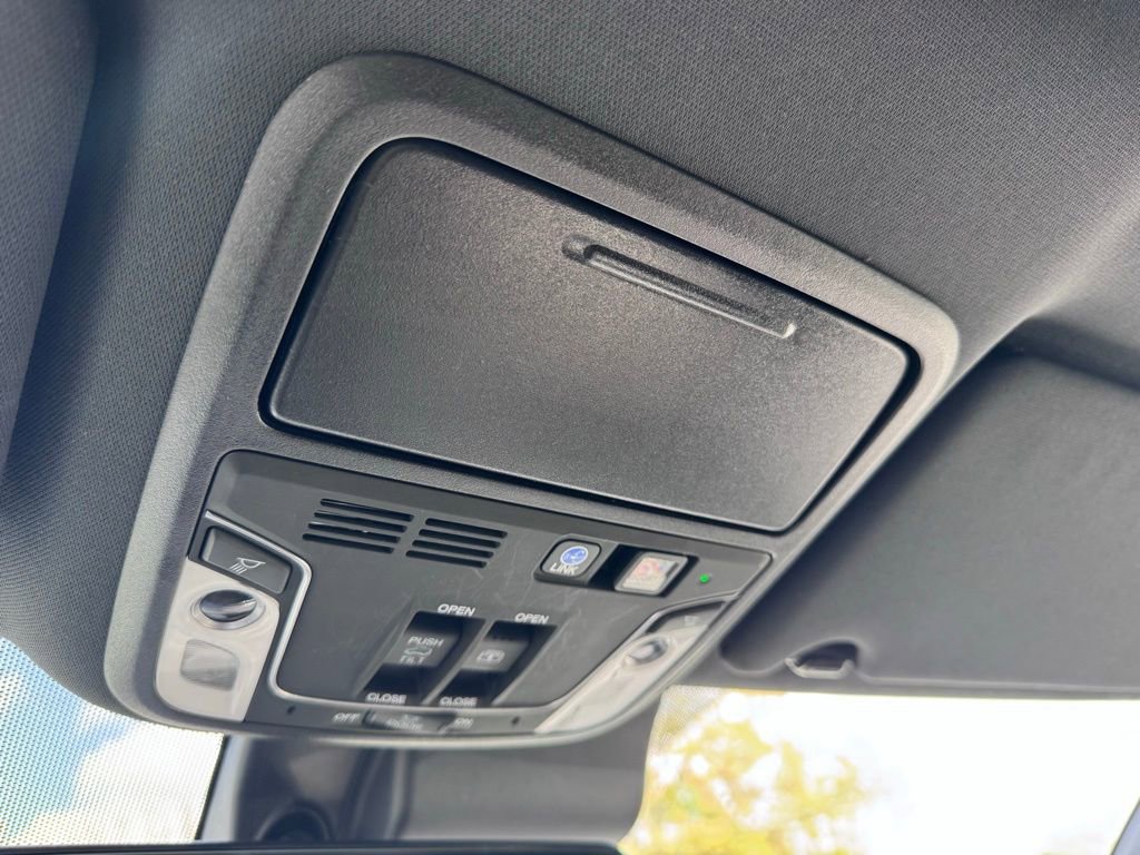 Used 2022 Honda Pilot Black Edition image 37