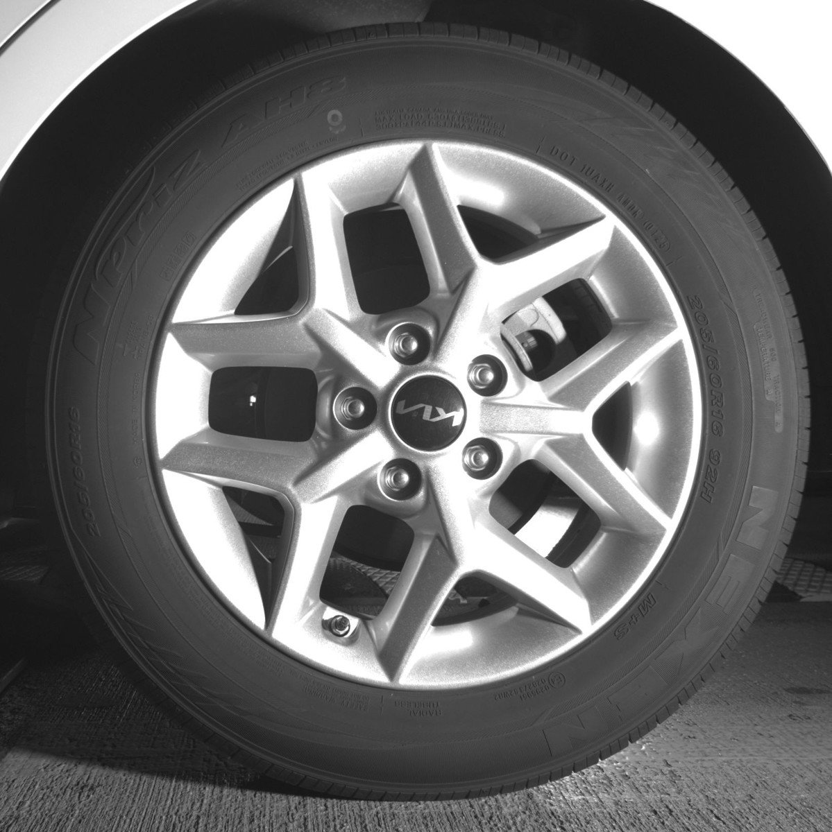 Used 2025 Kia Soul LX w/ LX Technology Package image 14