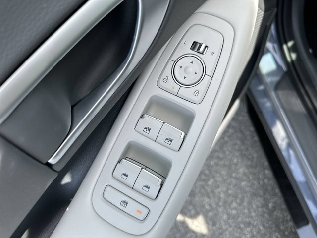 New 2026 Hyundai Sonata SEL FWD image 28