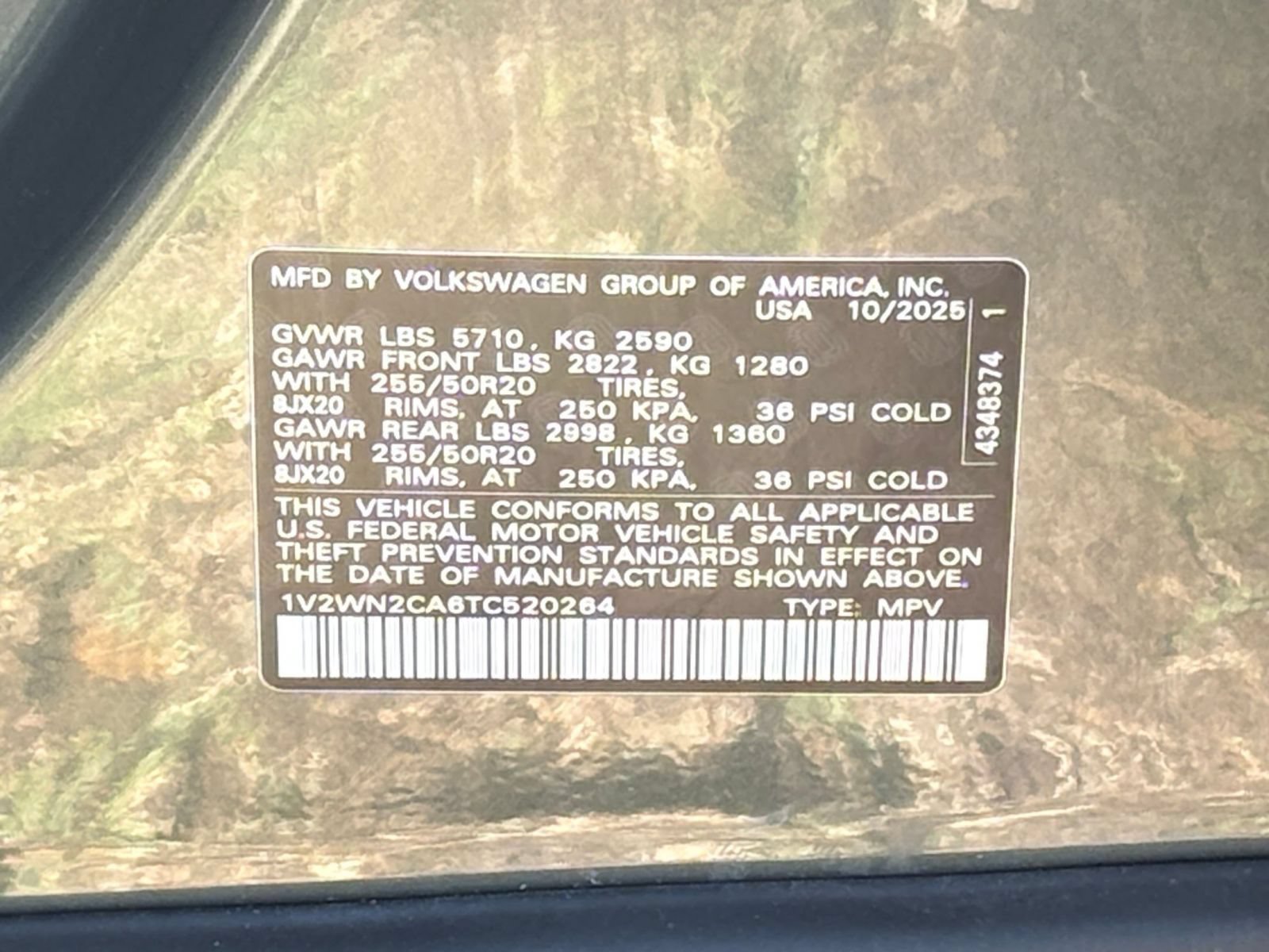 Used 2026 Volkswagen Atlas SE FWD image 32
