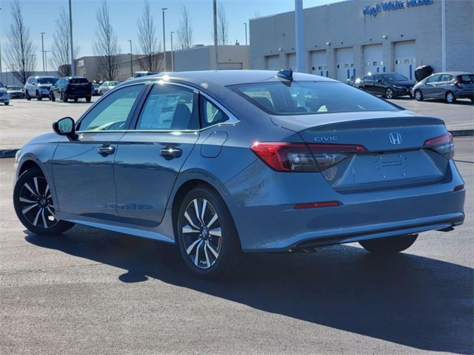 Used 2024 Honda Civic EX image 5