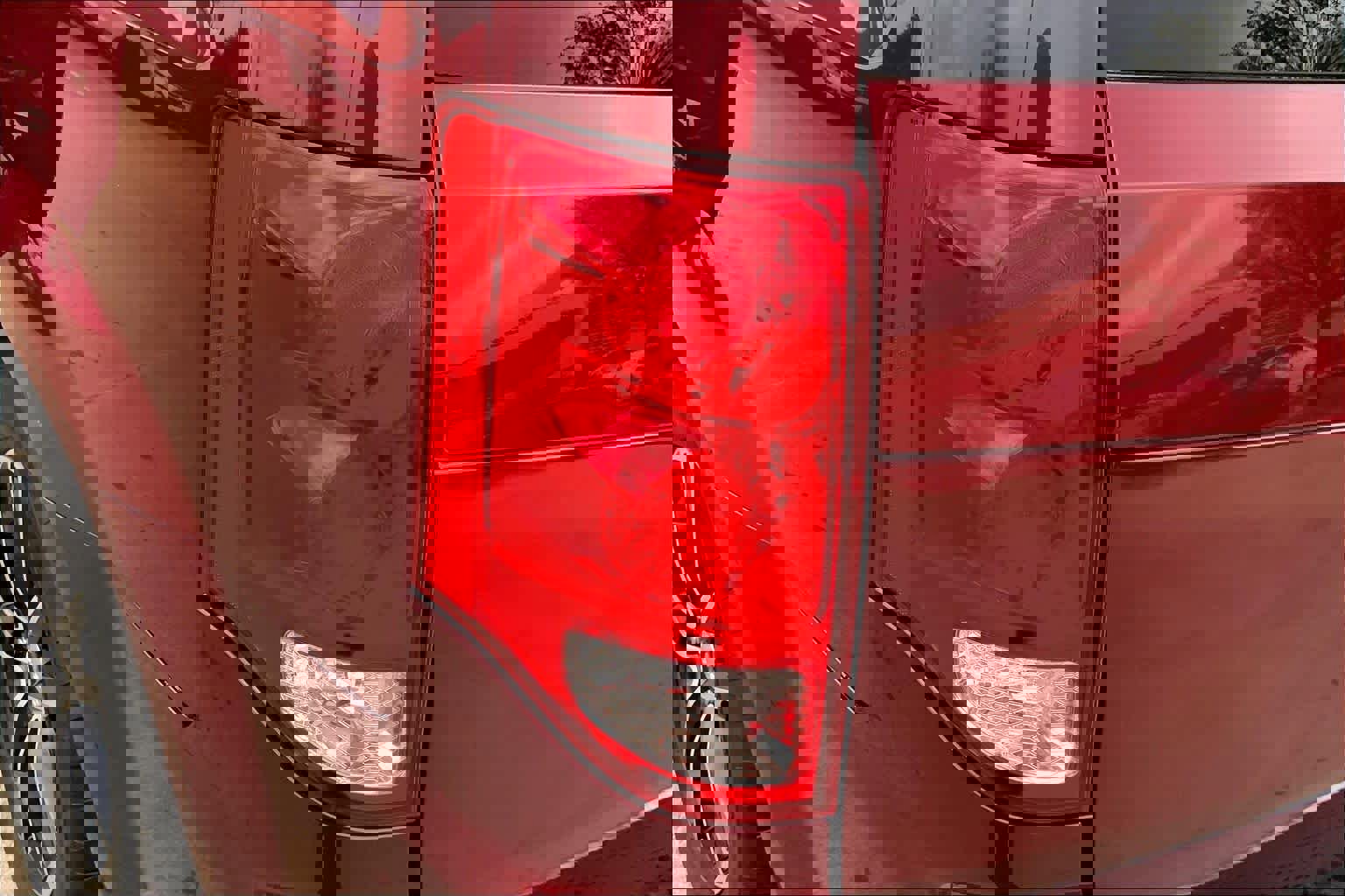 Used 2019 Dodge Grand Caravan GT image 28