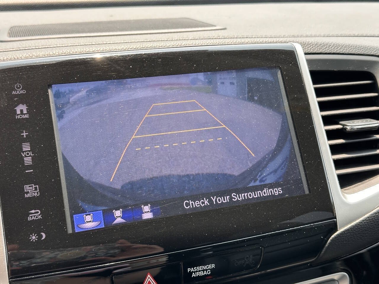 Used 2017 Honda Pilot Touring image 21