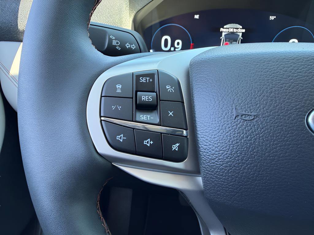 New 2026 Ford Explorer Active AWD/4WD image 18