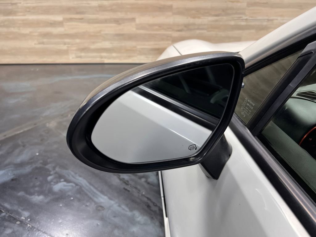 Used 2024 Toyota GR86 Premium RWD image 28