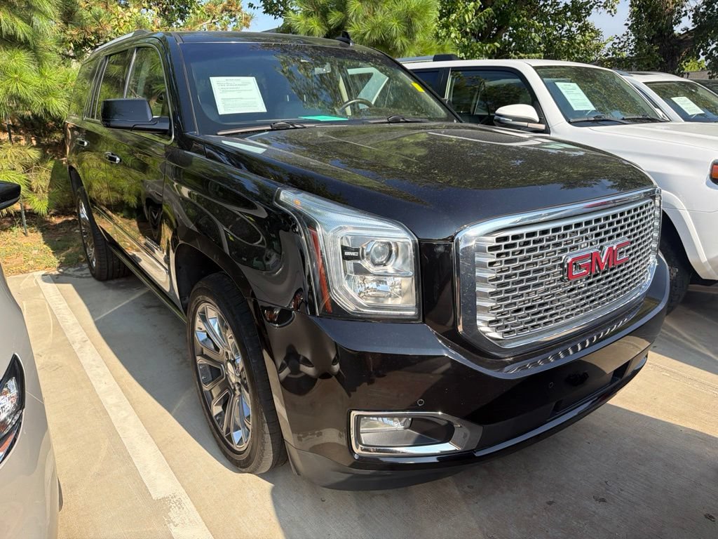 Used 2016 GMC Yukon Denali w/ Open Road Package AWD/4WD image 2