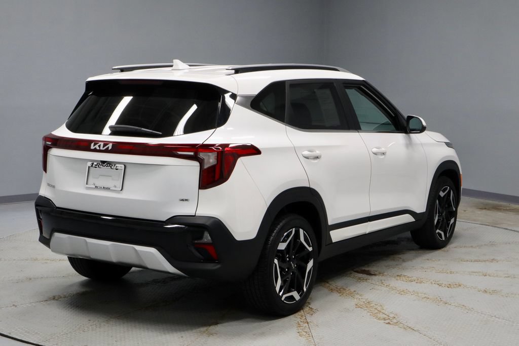 Used 2025 Kia Seltos SX w/ SX Sunroof Package AWD/4WD image 12