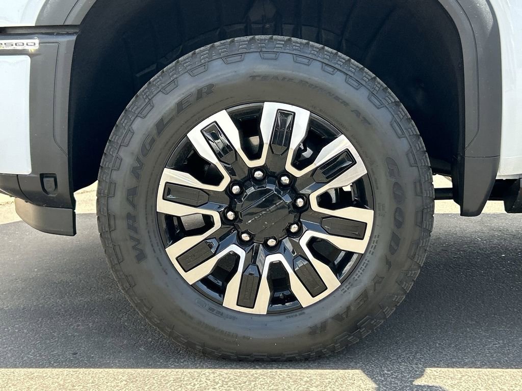 Used 2026 GMC Sierra 2500 Denali Ultimate AWD/4WD image 33