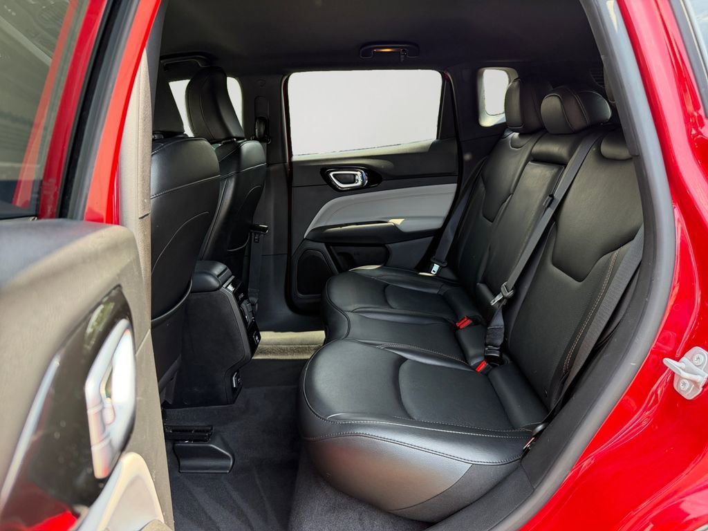Used 2023 Jeep Compass Limited AWD/4WD image 15