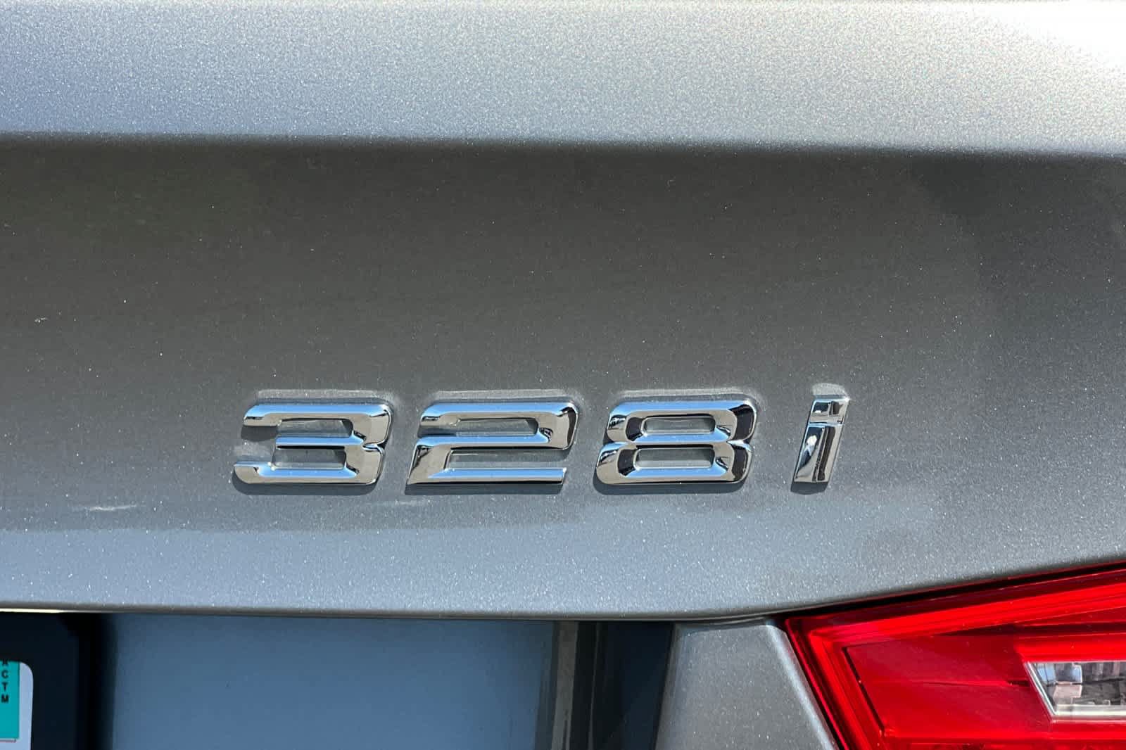 Used 2011 BMW 328i Sedan RWD image 31