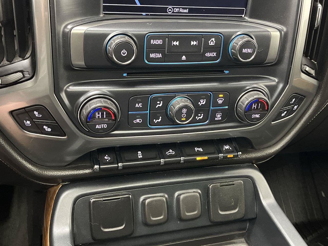 Used 2017 Chevrolet Silverado 1500 LTZ w/ LTZ Plus Package AWD/4WD image 21