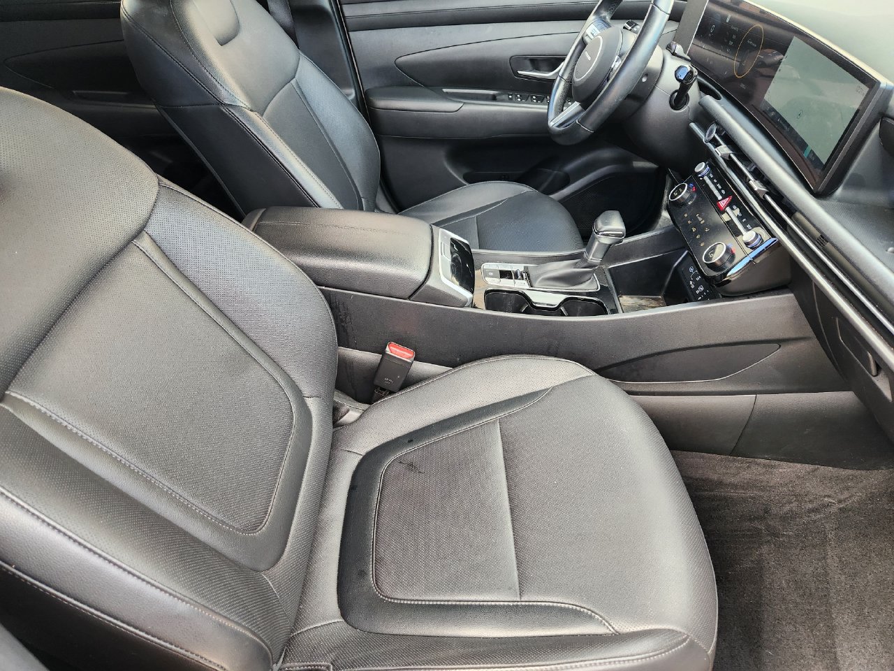 Used 2025 Hyundai Tucson SEL FWD image 11