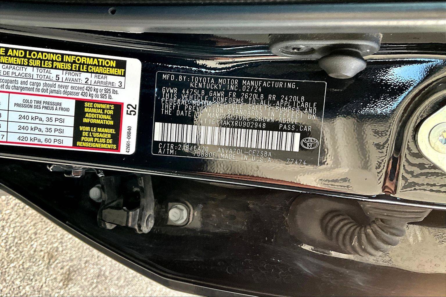 Used 2024 Toyota Camry SE image 15