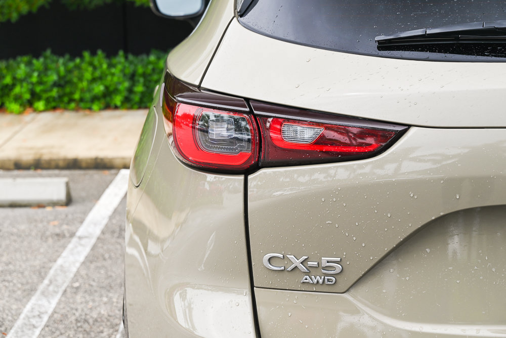 Used 2024 MAZDA CX-5 Carbon Edition AWD/4WD image 6
