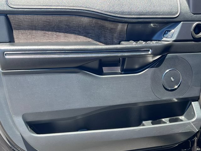 Used 2019 Ford Expedition Max Limited AWD/4WD image 18