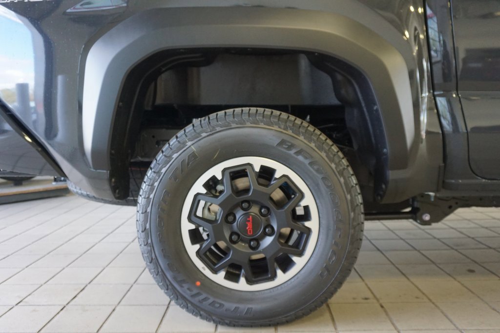 New 2025 Toyota Tacoma TRD Off-Road image 31