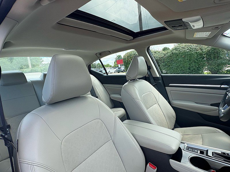 Used 2024 Nissan Altima 2.5 SL image 25