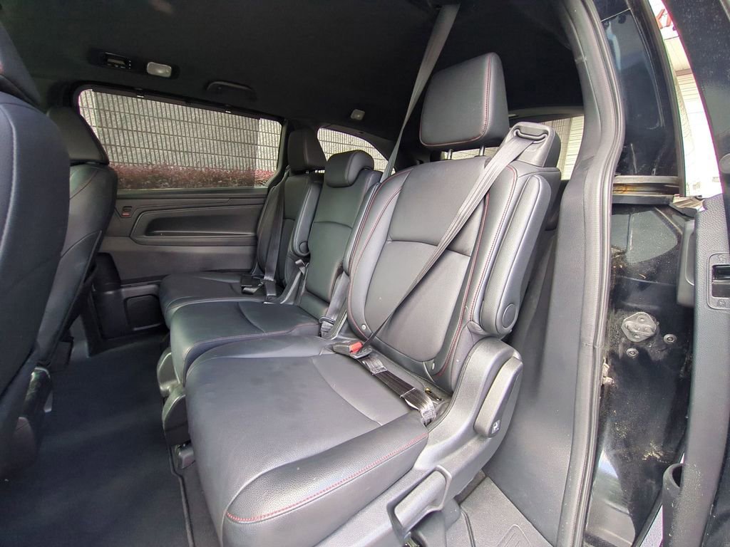 Used 2025 Honda Odyssey Sport-L image 27
