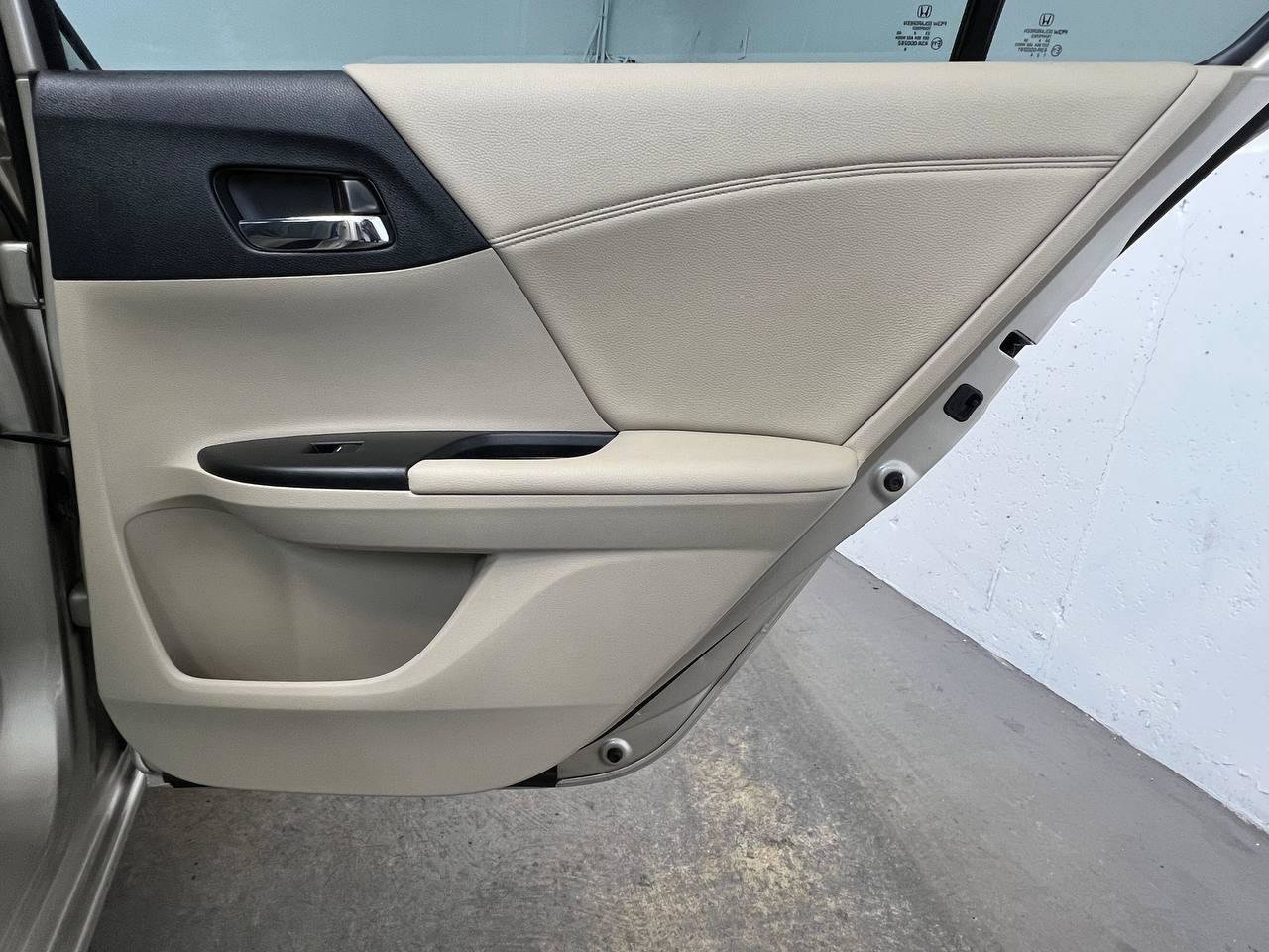 Used 2014 Honda Accord EX-L image 13