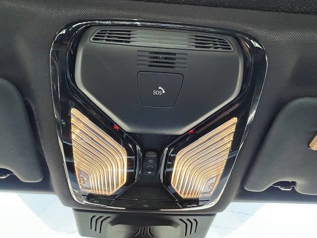 Used 2020 BMW M340i RWD image 13
