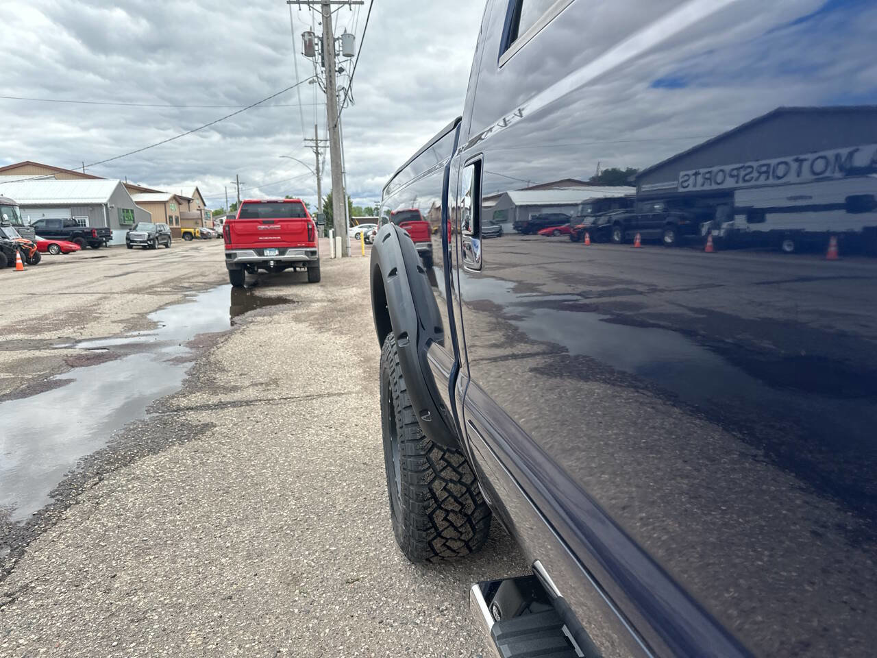 Used 2010 Ford F350 Lariat image 24