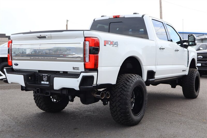 Used 2023 Ford F350 Platinum AWD/4WD image 5