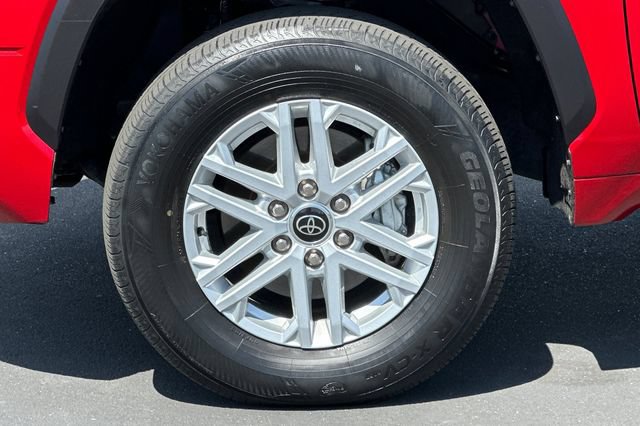 Used 2023 Toyota Tundra SR5 w/ SR5 Convenience Package AWD/4WD image 27