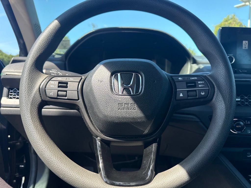 Used 2025 Honda Accord SE image 7