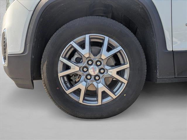 Used 2023 GMC Acadia SLT image 16