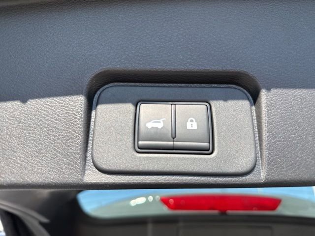 Used 2025 Nissan Rogue Rock Creek w/ Rock Creek Premium Package image 33