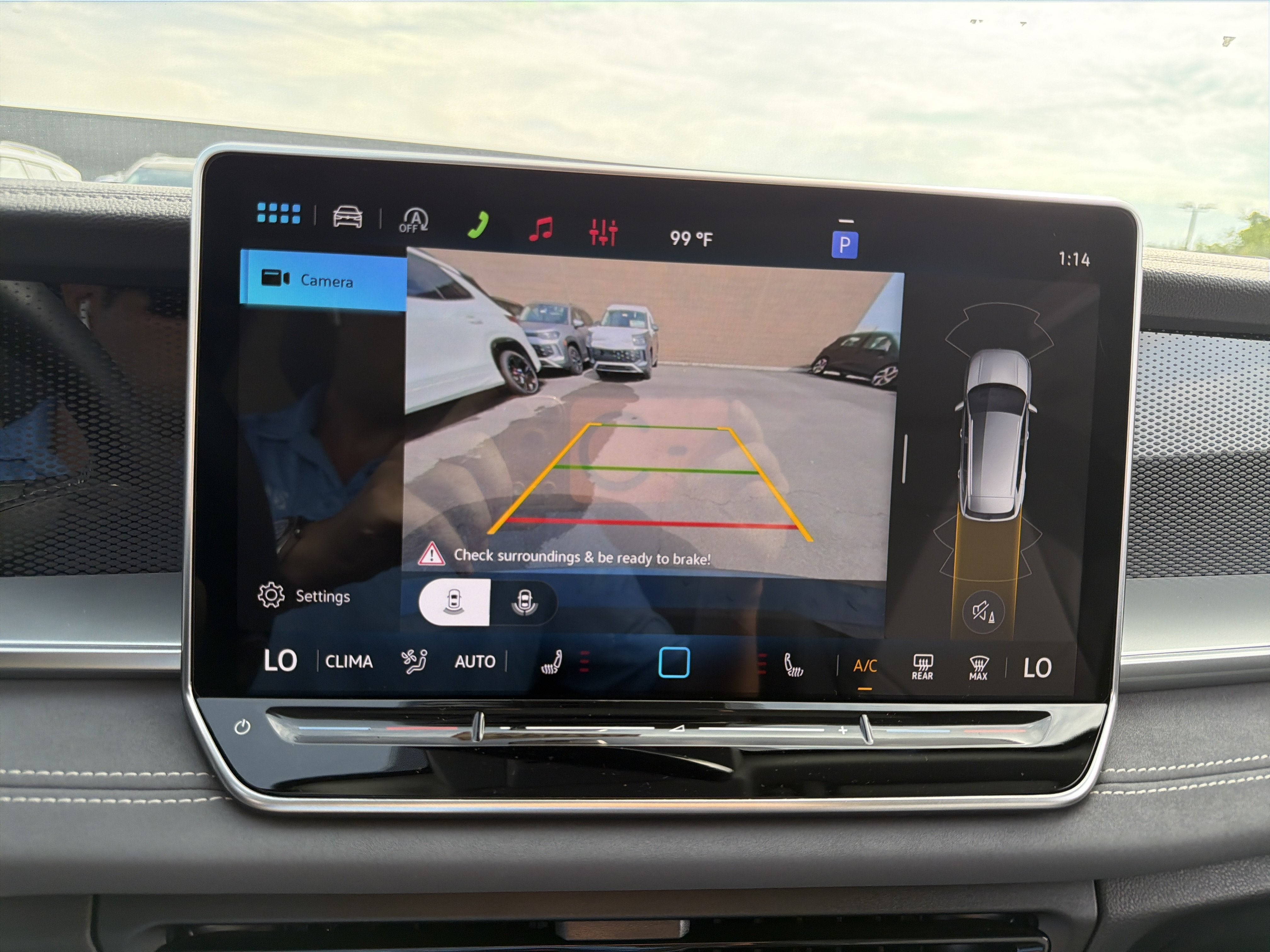 New 2026 Volkswagen Tiguan SE AWD/4WD image 18