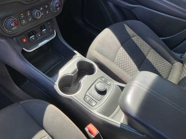 Used 2019 GMC Terrain SLE w/ Driver Convenience Package image 15