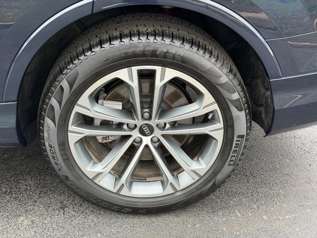 Used 2025 Audi Q7 2.0T Premium w/ Convenience Plus Package image 7