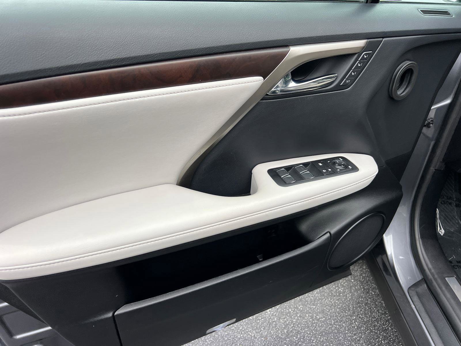 Used 2021 Lexus RX 350 FWD w/ Premium Package image 11